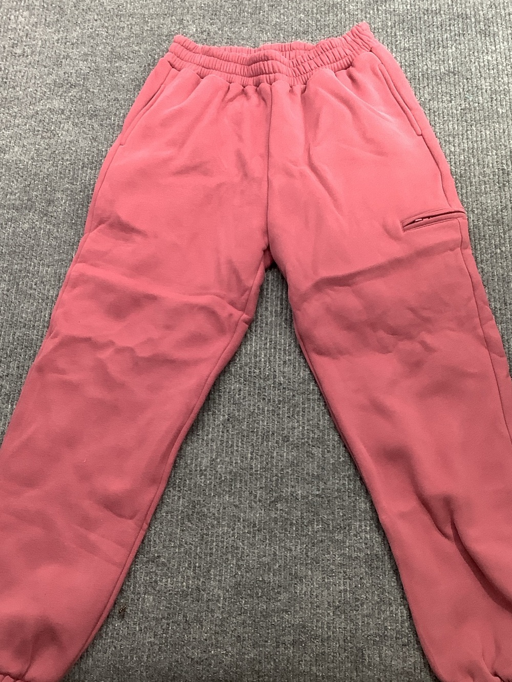 Comfrt Rose Fleece Jogger Pants with Zip Pocket